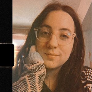 Meet your Posher, Davana